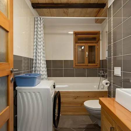 Mountain Hut Stara Hisa *