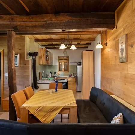Mountain Hut Stara Hisa Chalet Kupjak