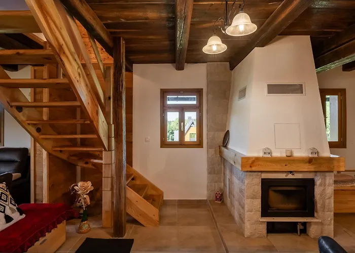 Chalet Mountain Hut Stara Hisa *